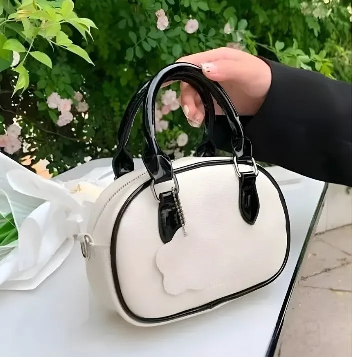 Zaaliqa Ravishing Classy Women Sling Bag - Image 2